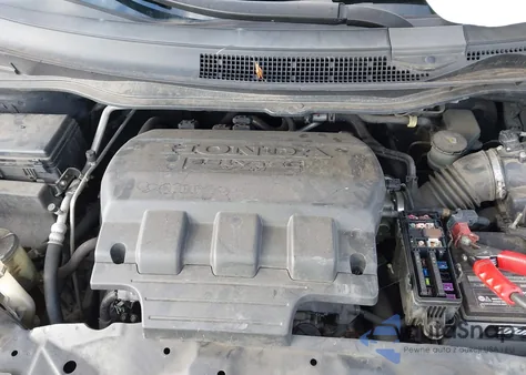 2015 Honda Odyssey Ex-L z USA, uszkodzony, nr VIN 5FNRL5H68FB047579